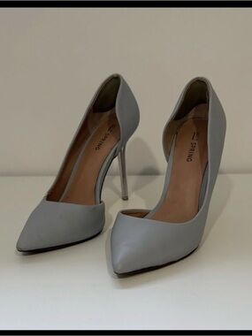 Call it Spring heels size 7